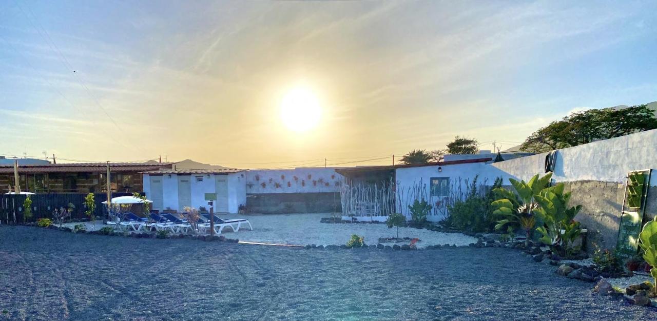 Alisios Hot Tub, Piscina Y Naturaleza Buzanada Kültér fotó